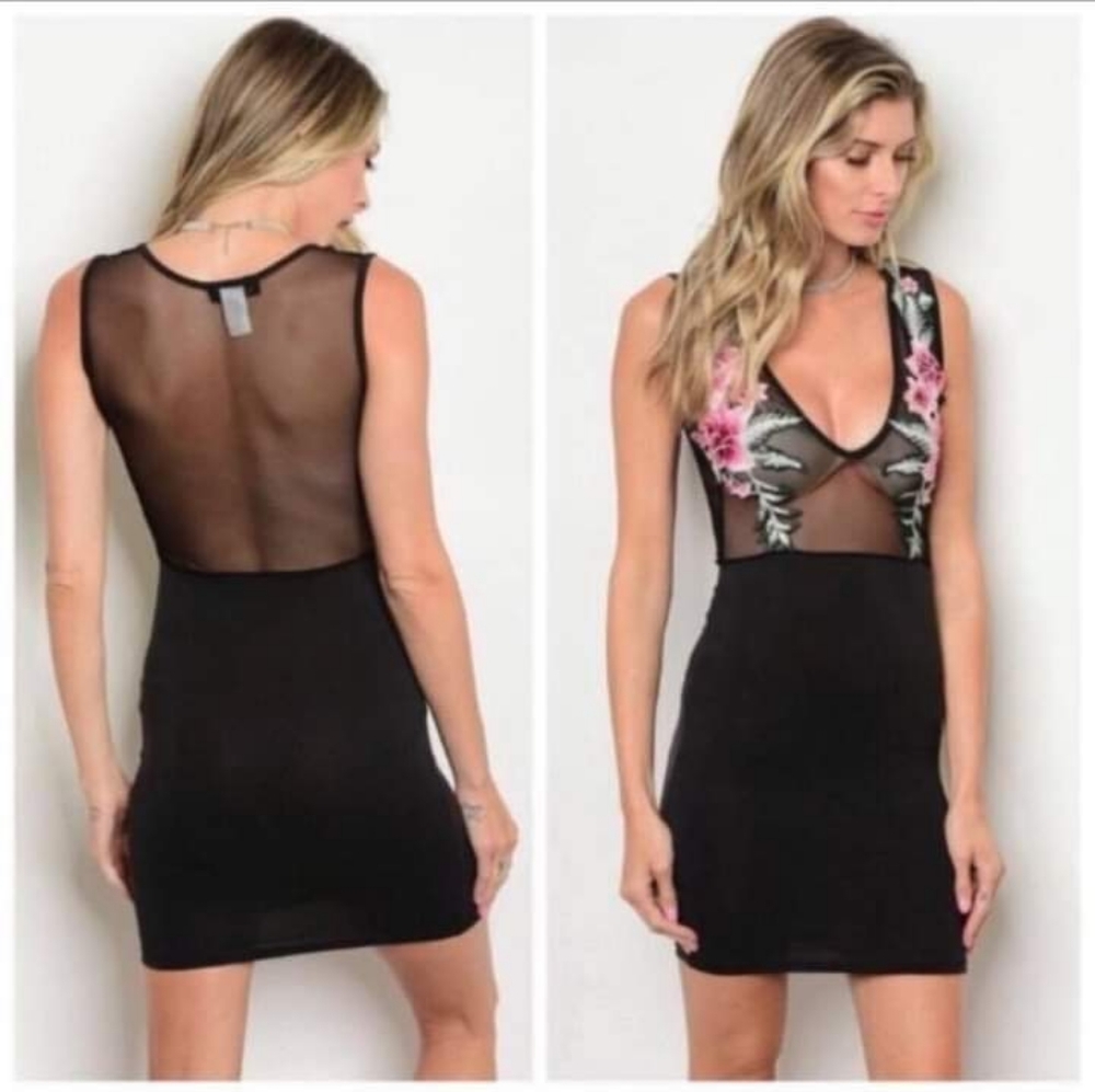 Bodycon floral mini dress
